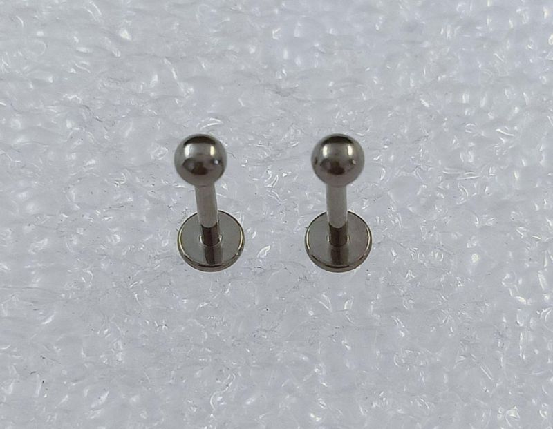 G23 Titanium Lip Nail Push in Threadless Bases Labret Mini Ear Nail Personality The Ball Labret Piercing Jewelry Tpn043