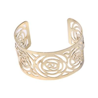 2020 Most Popular Fashion Gold Bracelet with Carved Flowers