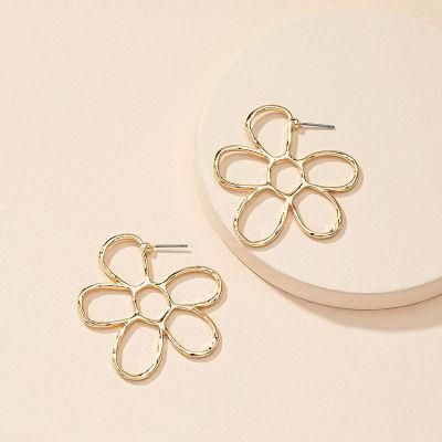 18K Gold Plated Statement Flower Shape Beauty Fashion Jewelry Accessories High Quality Alloy Earrings for Trendy Women