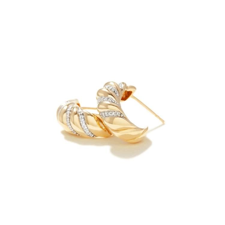 2022 New Design Fashion Jewelry 18K Gold Plated Sterling Silver Wholesale Lady Croissant Hoop Studs Earrings