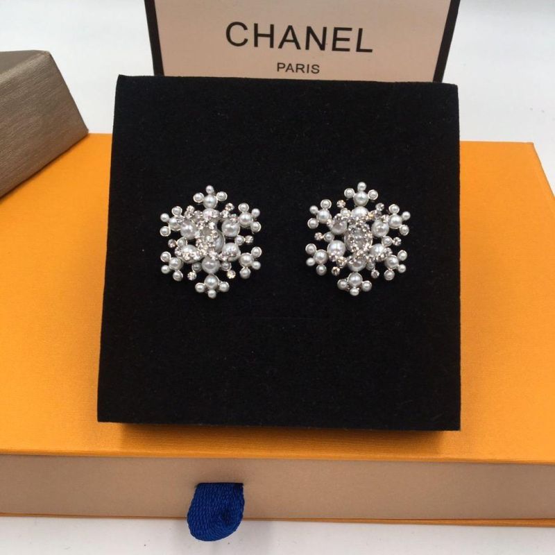Women′s Jewelry Luxury Jewelry Earrings All-Match Fashion Jewelry