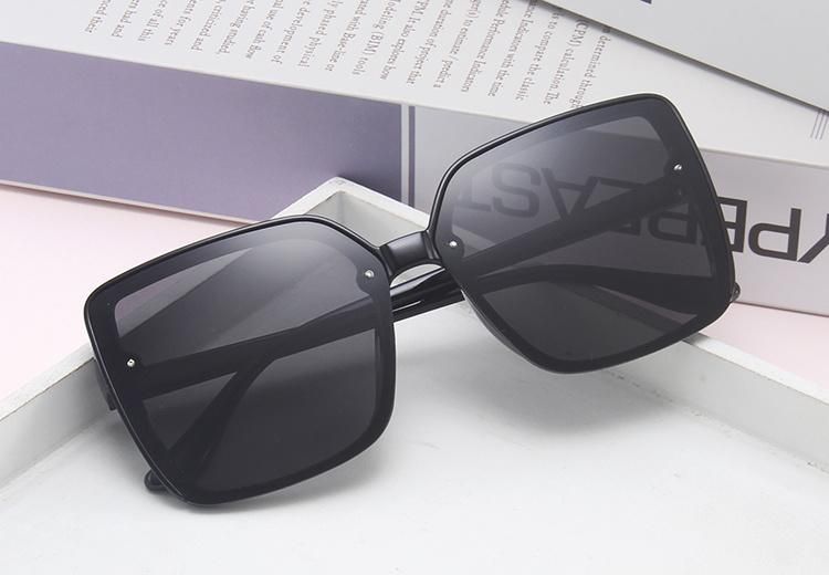 Sunglasses 2022 Square Retro Women Big Frame Sun Glasses Black Fashion Gradient Oversized Shades Sunglasses