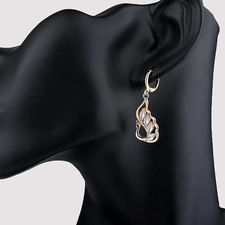 New Design 18K Gold Plated White Jewelry Set with Zircon