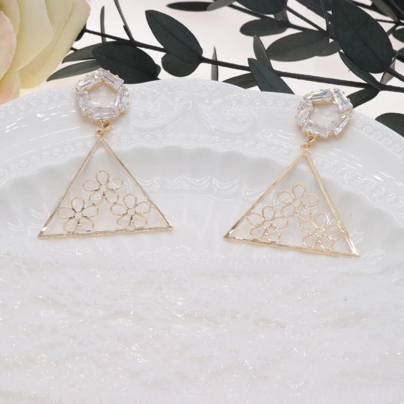 18K Gold Plated Drop Earrings Fashion Women′s Earrings