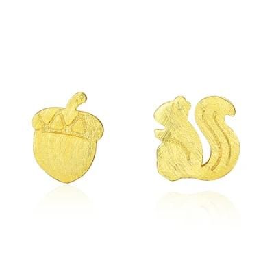 Lovely Squirrel and Pine Cones Design Sliver Ear Stud