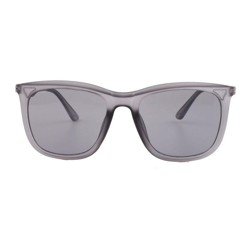 2018 Fashionable Good Shape Sunglasses with Metal Hinge