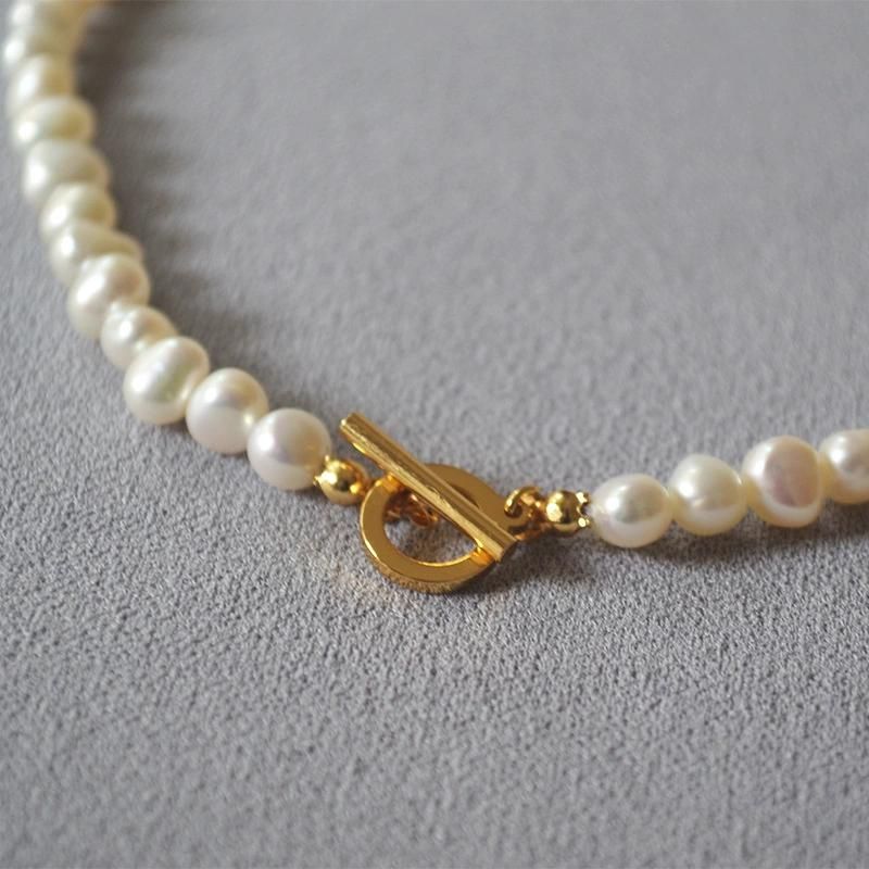 French Elegance Freshwater Irregular Baroque Pearl Short Ot Lock Necklace Choker