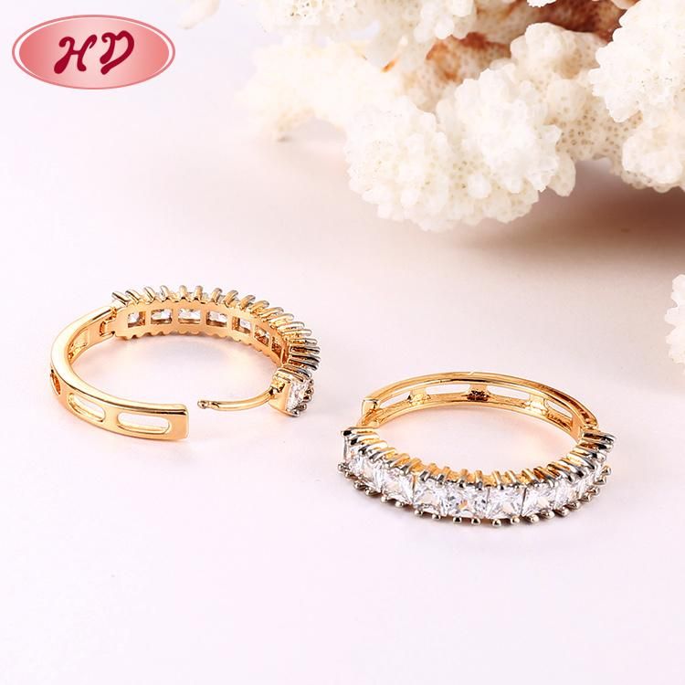 Fashion Costume Jewelry Women 14K 18K Gold Plated Imitation Huggie Hoop Earring with CZ Pearl