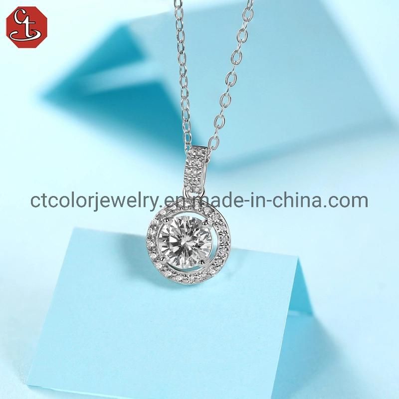 Fashion women′s necklace 1 carat moissanite diamond round pendant jewelry for girls