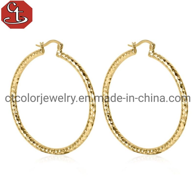 Fashion Jewelry Women Accessories Silver and Brass Heart Hoop Earring