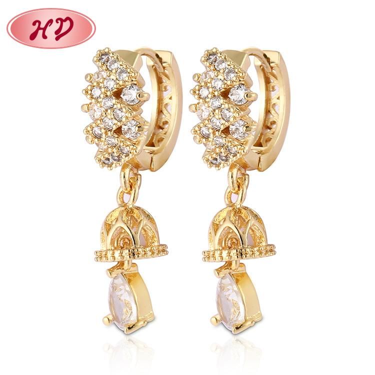 HD New Fashion Hot Sale 18K Gold Plated Huggies Earring with AAA Cubic Zirconia for Women