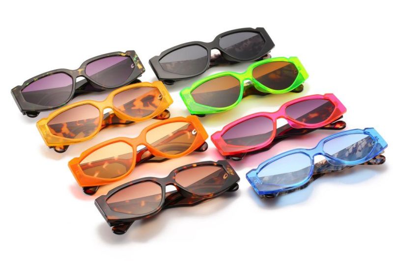 2020 No MOQ PC Vintage UV400 Fashion Sunglasses
