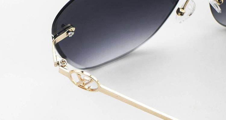 Oversize Frameless New Design Women Sunglasses