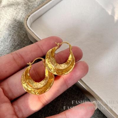 France Stylish Retro Handmade Swirl Hammered Texture Hoop Earring in 18K Gold Plated for Women Fashion Jewelry and Accessories