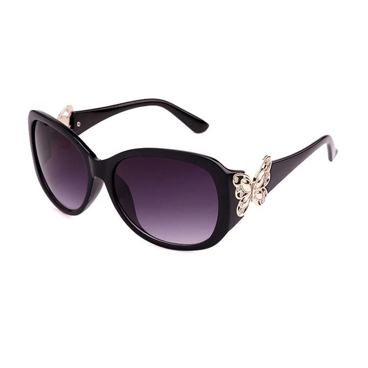 Latest Oval Face Fashion Sunglass with Butterfly Decoration