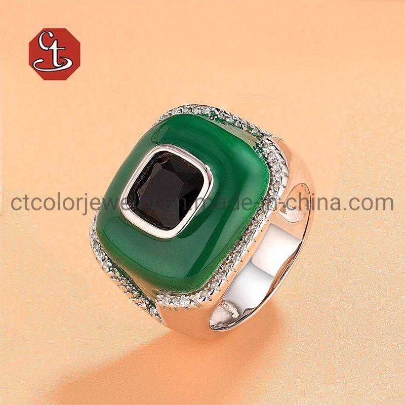 High Quality Enamel Ring with Created Black Gemstone