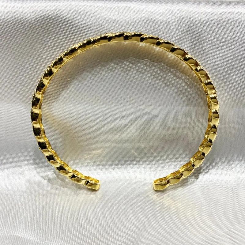 2022 New Arrival CZ Stone Semi-Opening Women Bangle