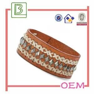 Fashion PU Bracelet with Rivet and String