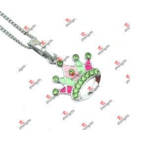 High Quality Colorful Crown Charms Jewelry Necklace with Crystal (LKD60128)