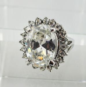 Silver Basement Finger Ring with Clear Stones (FR9430)