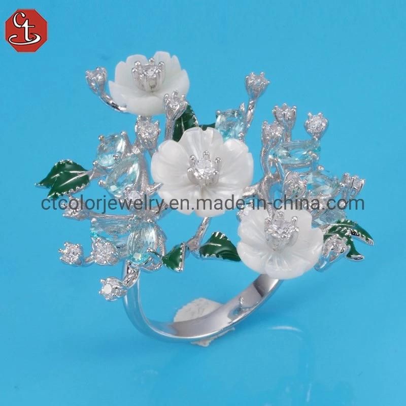 Fashion new 925 silver with 4A white CZ natural MOP flower ring