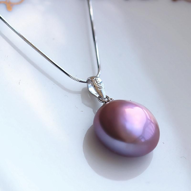 Coin Shape Natural Cultured Freshwater Pearl Pendant with Chain (XL120018)