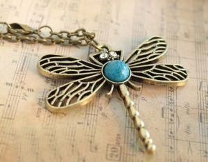 Animal Design Metal Chain Long Necklace Dragonfly Pendant (X119)
