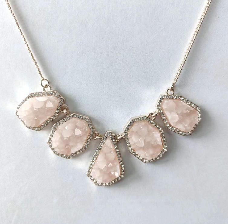 Wholesale Pink Color Natural Agate Gemstone Druzy Stones Statement Jewelry Necklace