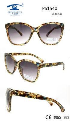 Latest Designer Fashion Style Frame Plastic Sunglasses (PS1540)