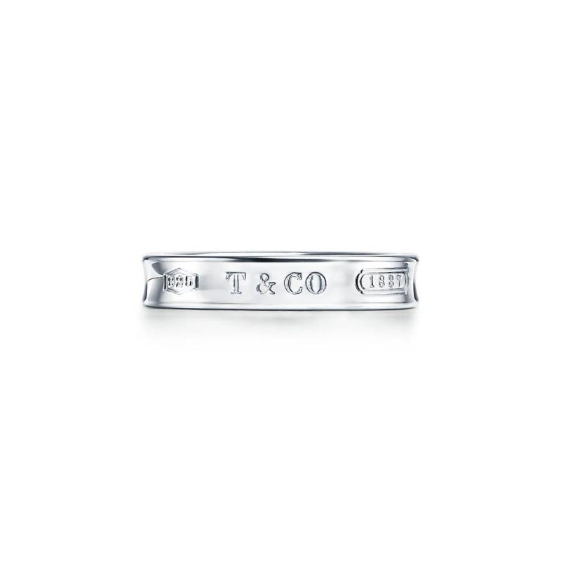 Custom Jewelry Dainty Love Ring Gold Stainless Steel Fashion Custom Ring