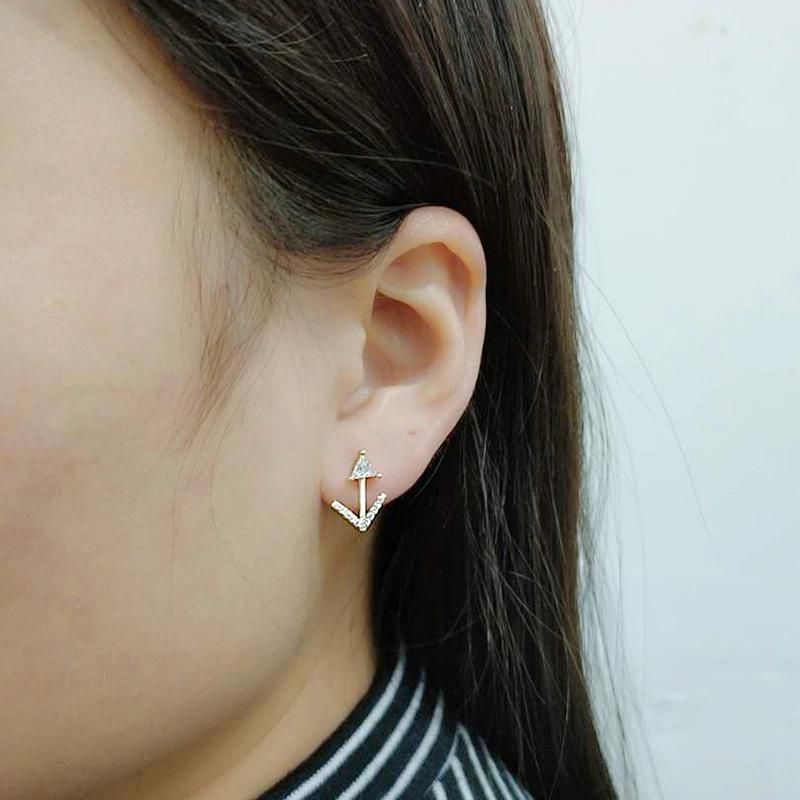 The S925 Sterling Silver Rear Hang Geometric Triangular Earring