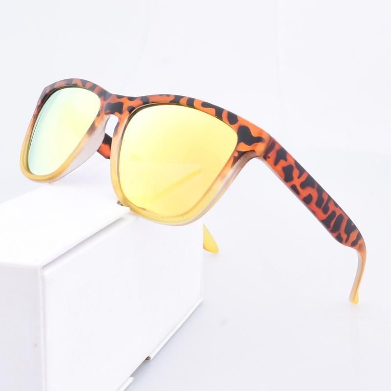 2022 Men Classic Retro Glasses Full Frame Women Fashion Polarized Custom Logo Shades Sunglasses