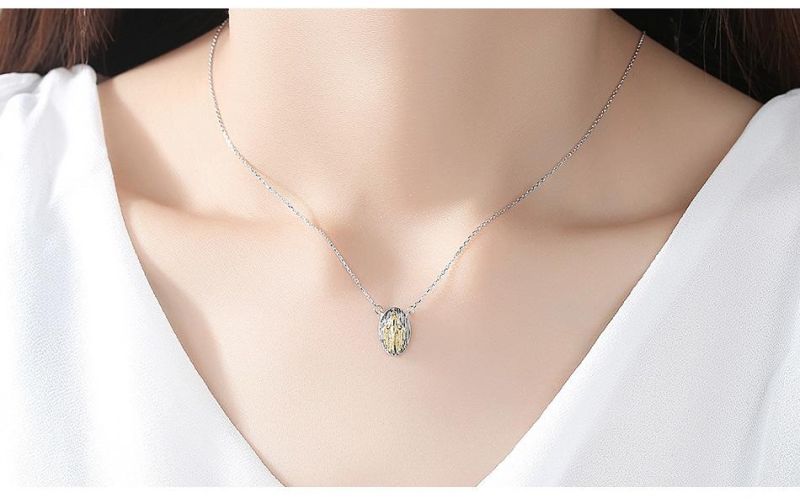 Fashion Gold Chain Men′ S Jesus Shape Christian Necklace