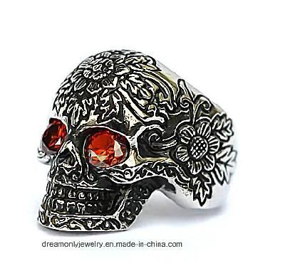 Jewelry Casting Men&prime;s Stainless Steel Skull Biker Rings with Red Eyes