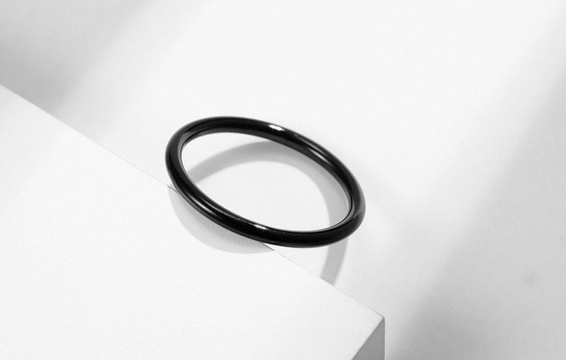 Ins Genderless Cold Wind Titanium Steel Round Line Tail Ring Ring for Men and Women Neutral Smooth Plain Circle Jewelry SSR2540