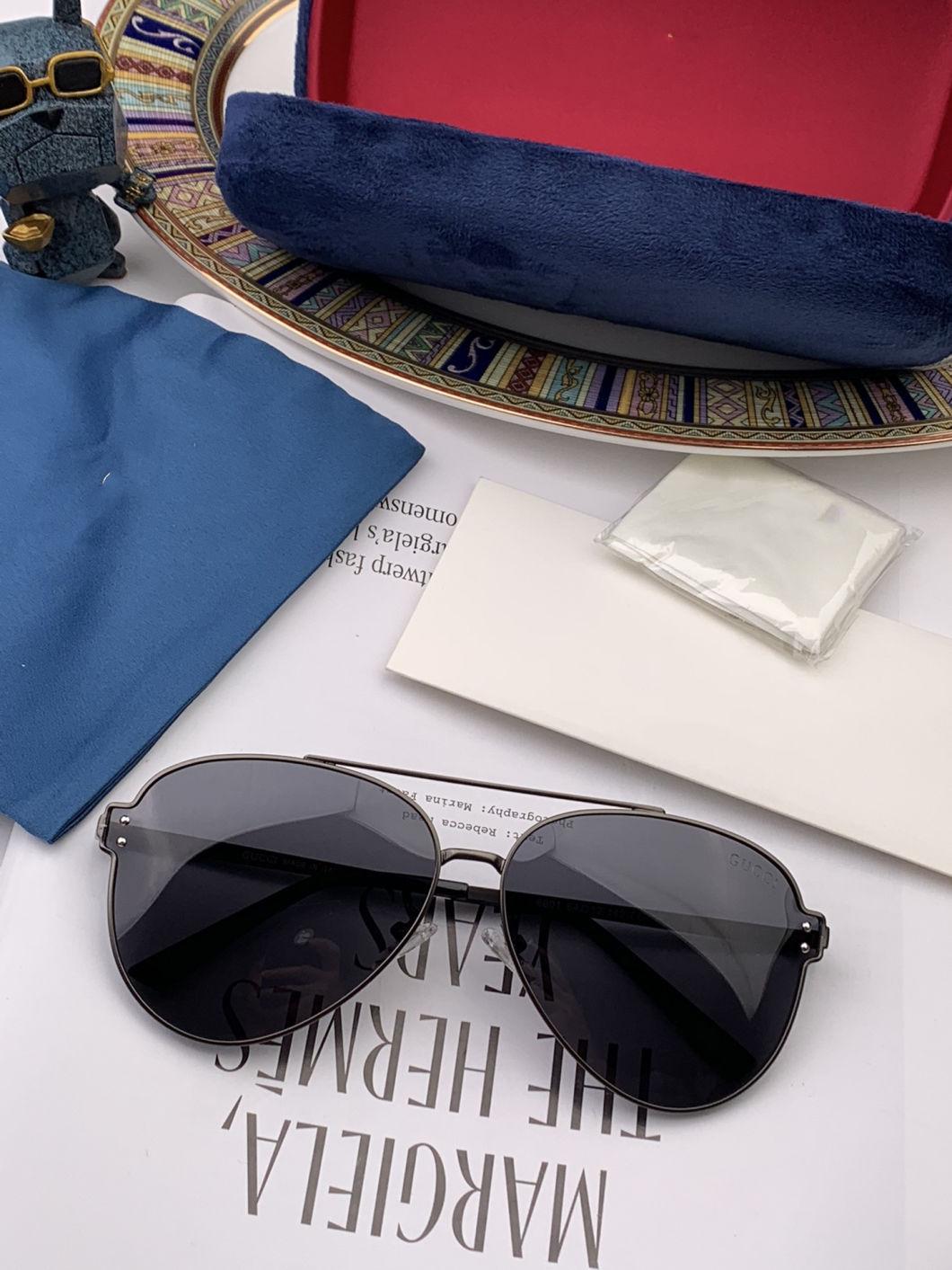 Fashion Luxury Brand UV Protection Men′s Sunglasses Copy Designer Sunglasses