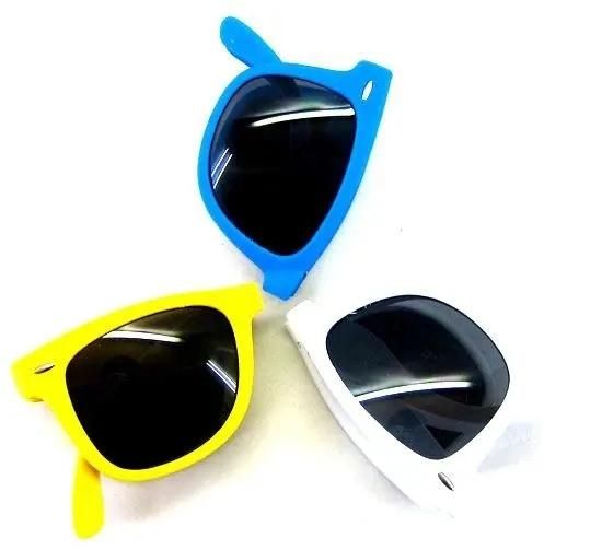 2022 Wholesale Brand Polarized Fashion Sunglass Designer Folding Sun Glasses Women Men Shades Sunglasses