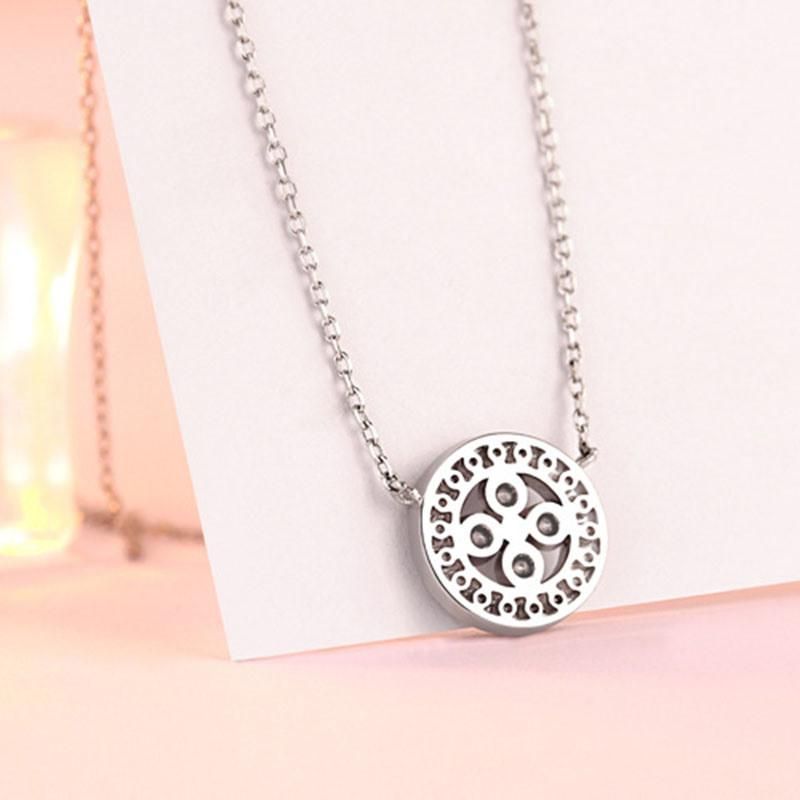 S925 Sterling Silver Necklace New Round Round Clover Pendant Necklace
