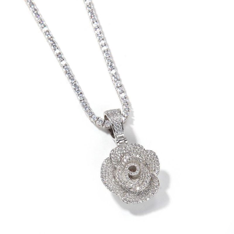 Three-Dimensional Hip Hop Rose Pendant Necklace