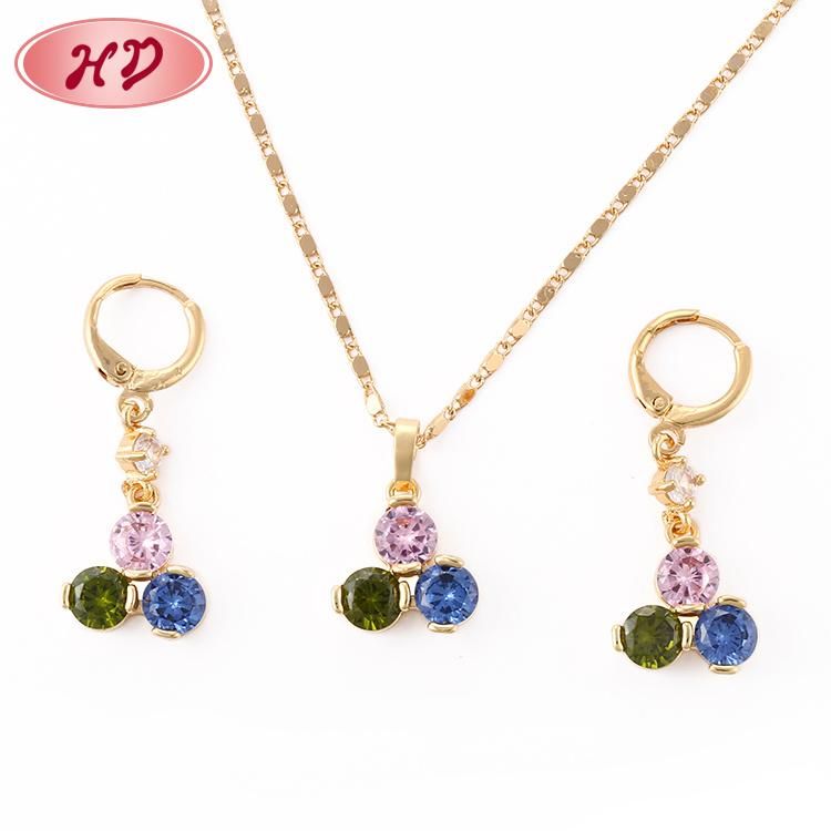 Costume Imitation Fashion Women 18K Gold Plated Ring Bracelet Charm Jewelry with Earring, Pendant, Necklace Sets Jewelry