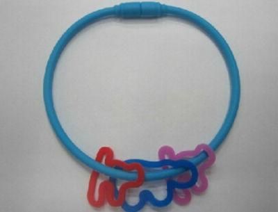 OEM Design Newest Colorful Silicone Sports Necklace
