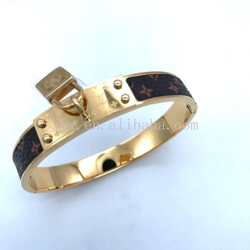 2022 New Design Custom Logo Stainless Steel Bracelet Wholesale Leather Bracelet Ladies