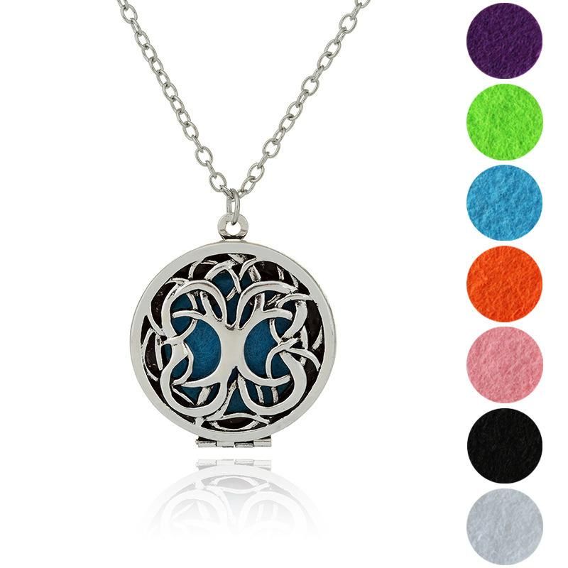 Customized Disc Noctilucent Light Opening Aromatherapy Dissuser Pendant Necklace