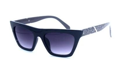 Professional Fashion Sunglasses and Plastic Glasses of Promotion