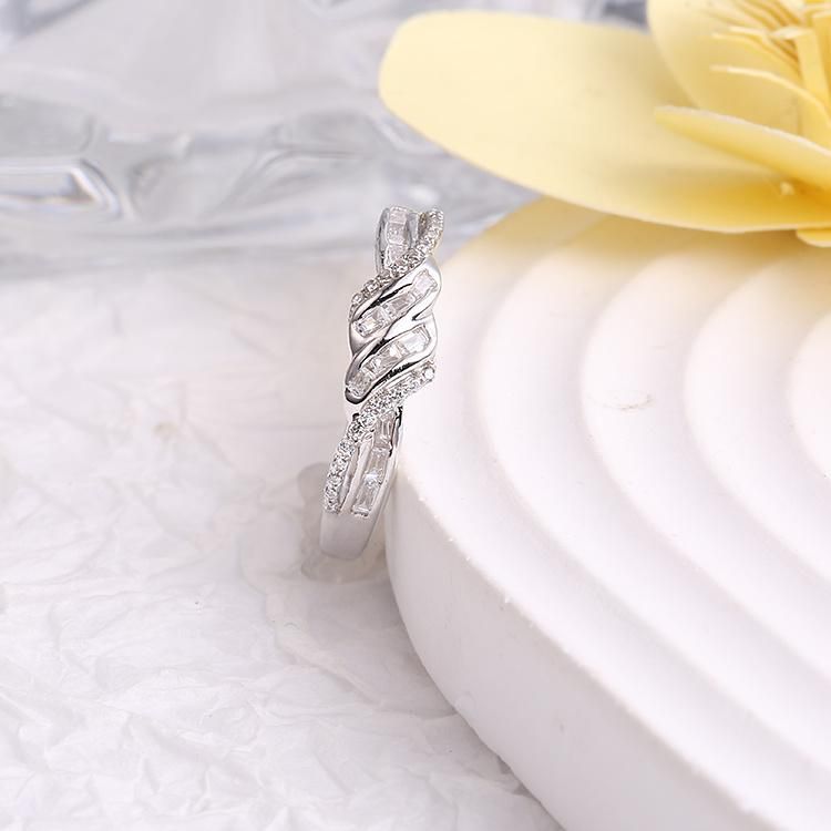 925 Silver Fashion Accessories Fashion Jewelry High Quality Hot Sale Women Trendy Cubic Zirconia Moissanite Ring