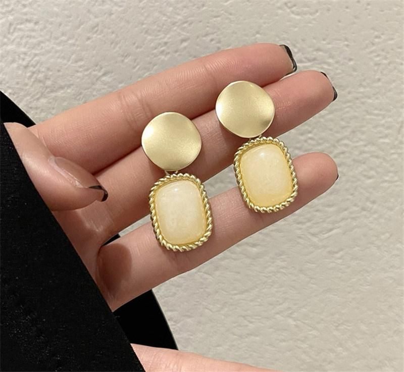 Elegant Fashion Jewelry Big Resin Acrylic Rectangle Gemstone Women Earrings with Waved Shape Stud Jewelry in Matte Gold Plated Geometric Drop Earrings