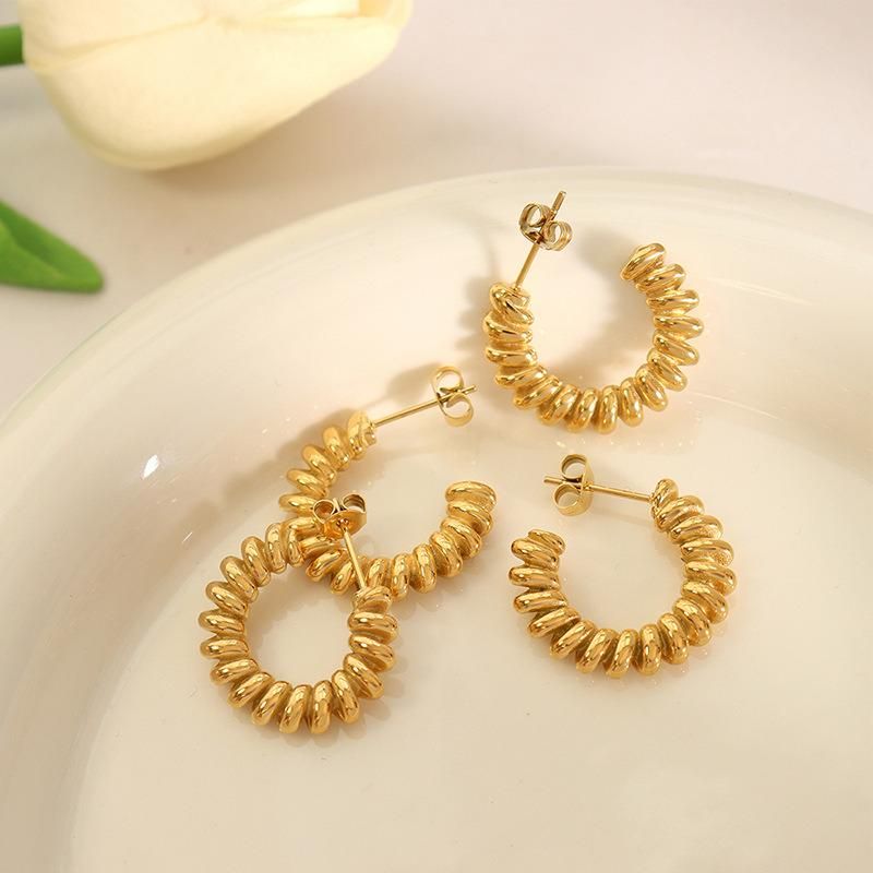 C-Shaped Twist Jewelry Style Simple Earrings