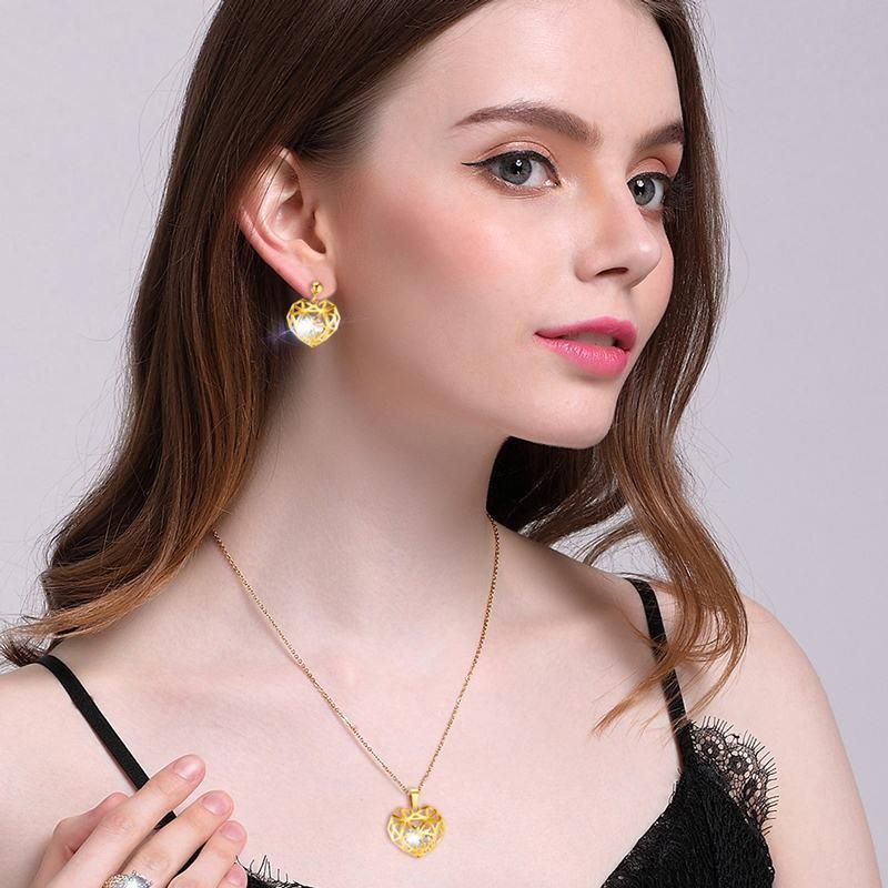 Hollow Heart Shape Jewelry Set with Crystal for Gift