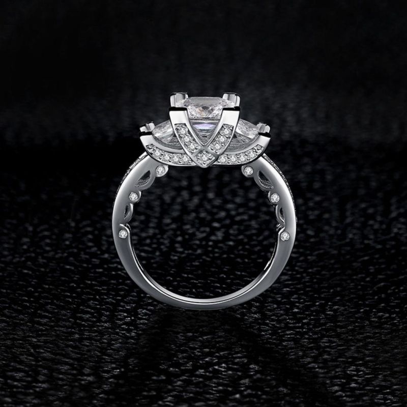 Fashion Jewellery 925 Sterling Silver Cubic Zirconia Ring for Bridal/Wedding/Engagement Wholesale