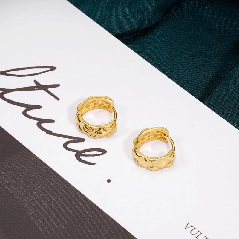 Wholesale Trendy Jewelry 925 Sterling Silver Gold Plated Custom Cc Channel Drop Dangle Huggies Pearl Hoop Earrings for Women